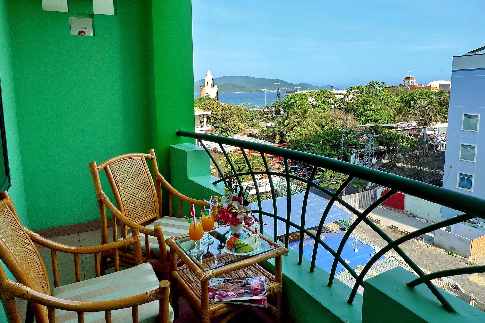 Green Hotel Nha Trang Esterno foto